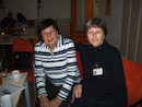 links: Fr. Renate Lemanski (SHG Pakinson Wien), rechts: Brigitte Zemleka (Landesstelle LOT-Wien)